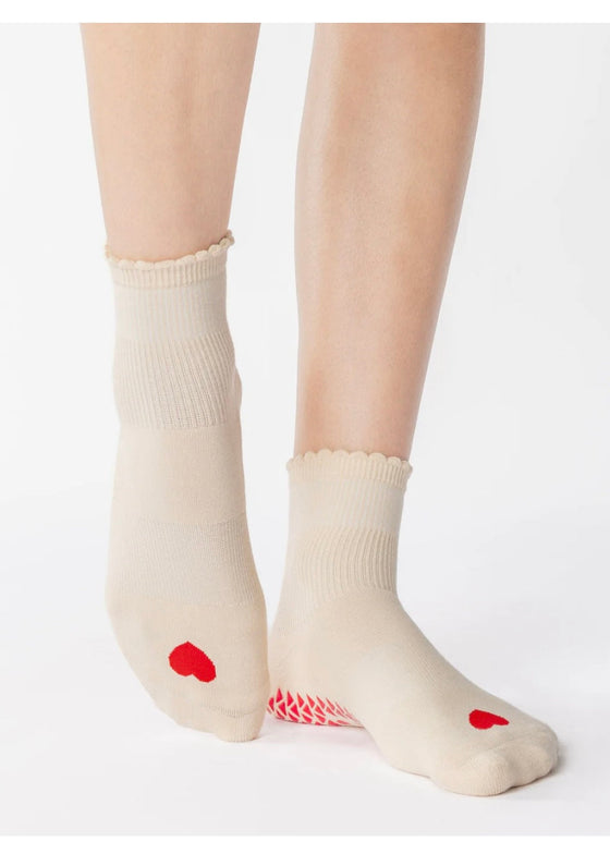 Pointe Studio Ivory Love Ankle Grip Socks