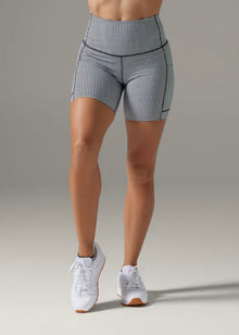  Houndstooth Stash & Dash 6 inch shorts