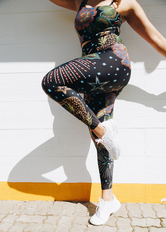 NEW PRINT - Jaguar Jaunt 7/8 length leggings with back pocket